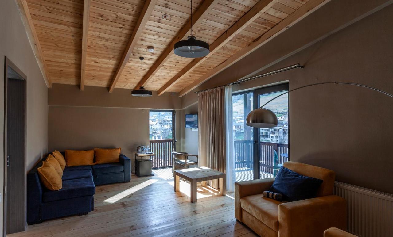 Hotel Lahili Mestia Extérieur photo