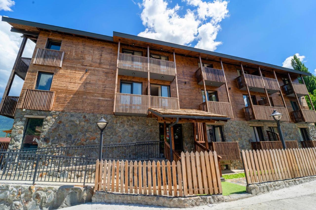 Hotel Lahili Mestia Extérieur photo