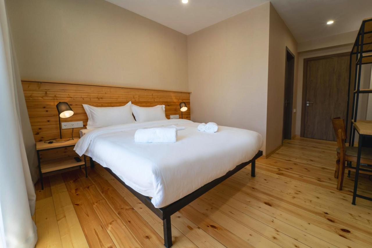 Hotel Lahili Mestia Extérieur photo
