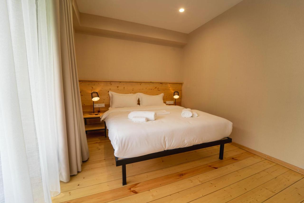 Hotel Lahili Mestia Extérieur photo